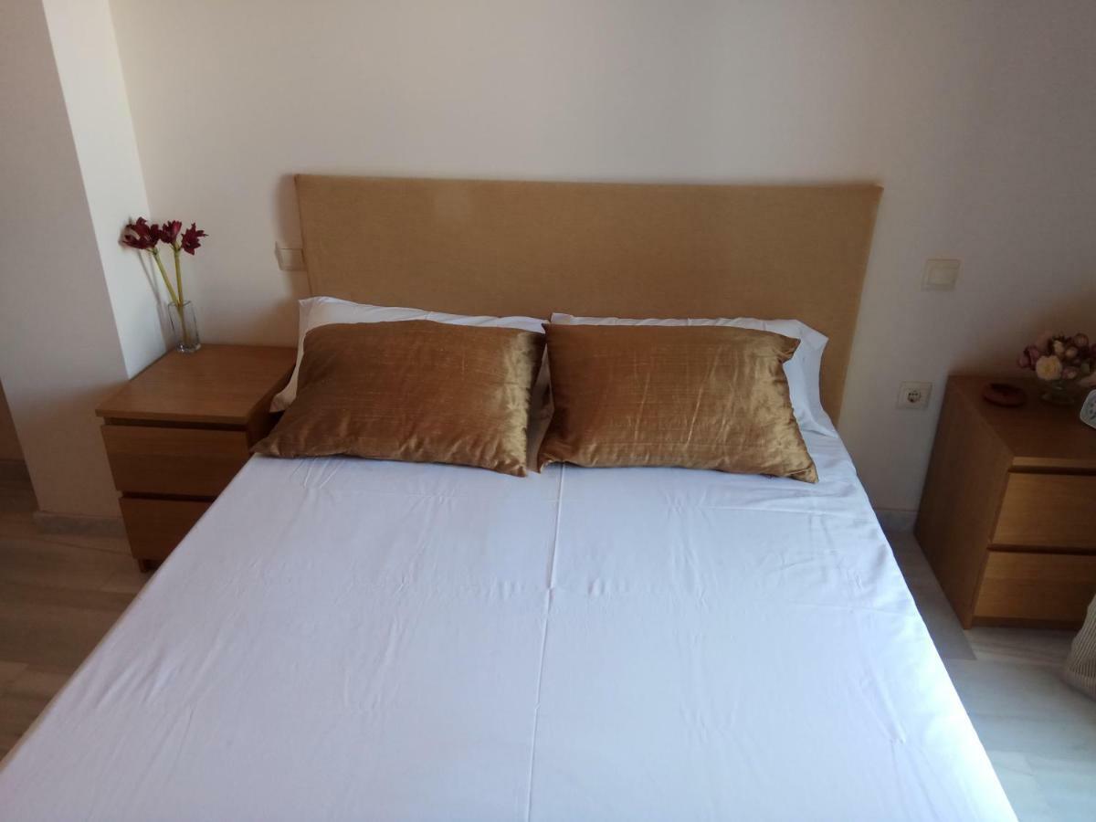 Precioso Atico En Torre De Benagalbon A 20 Metros Del Mar. Apartment Exterior foto