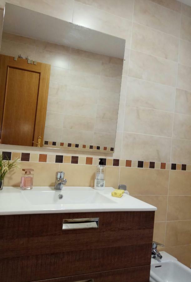 Precioso Atico En Torre De Benagalbon A 20 Metros Del Mar. Apartment Exterior foto