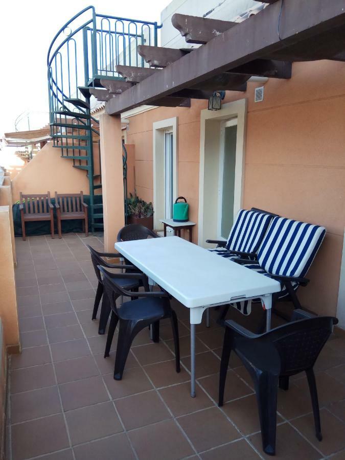 Precioso Atico En Torre De Benagalbon A 20 Metros Del Mar. Apartment Exterior foto